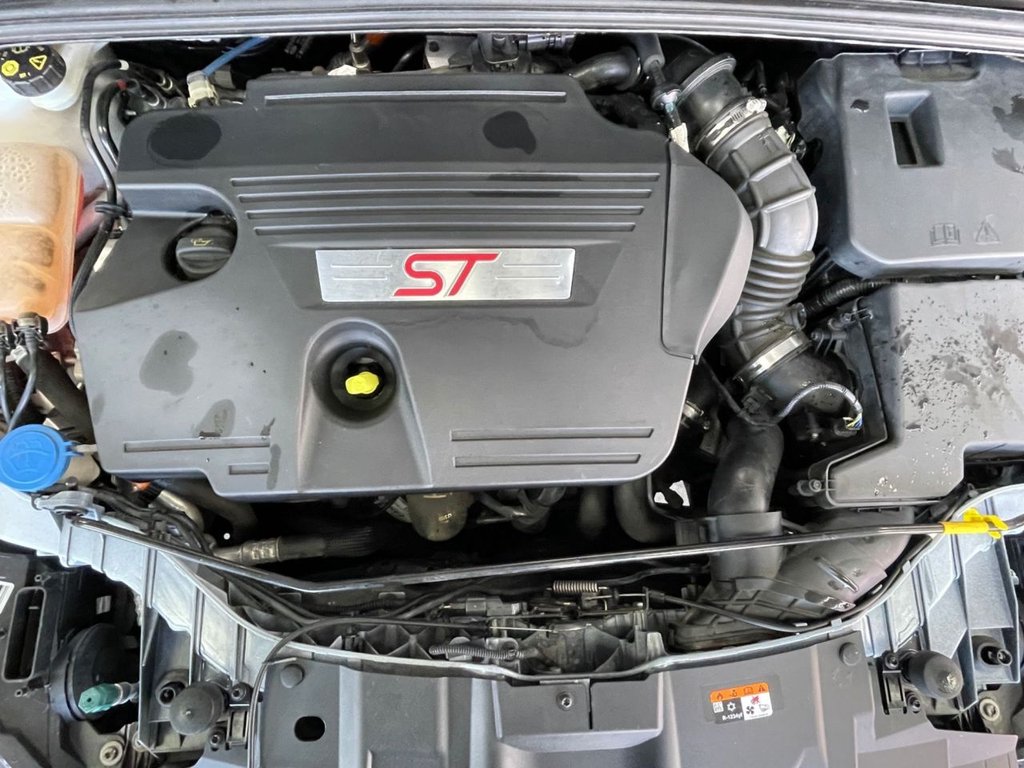 Used Ford Focus 2017 for sale - 76654727: Photo 15