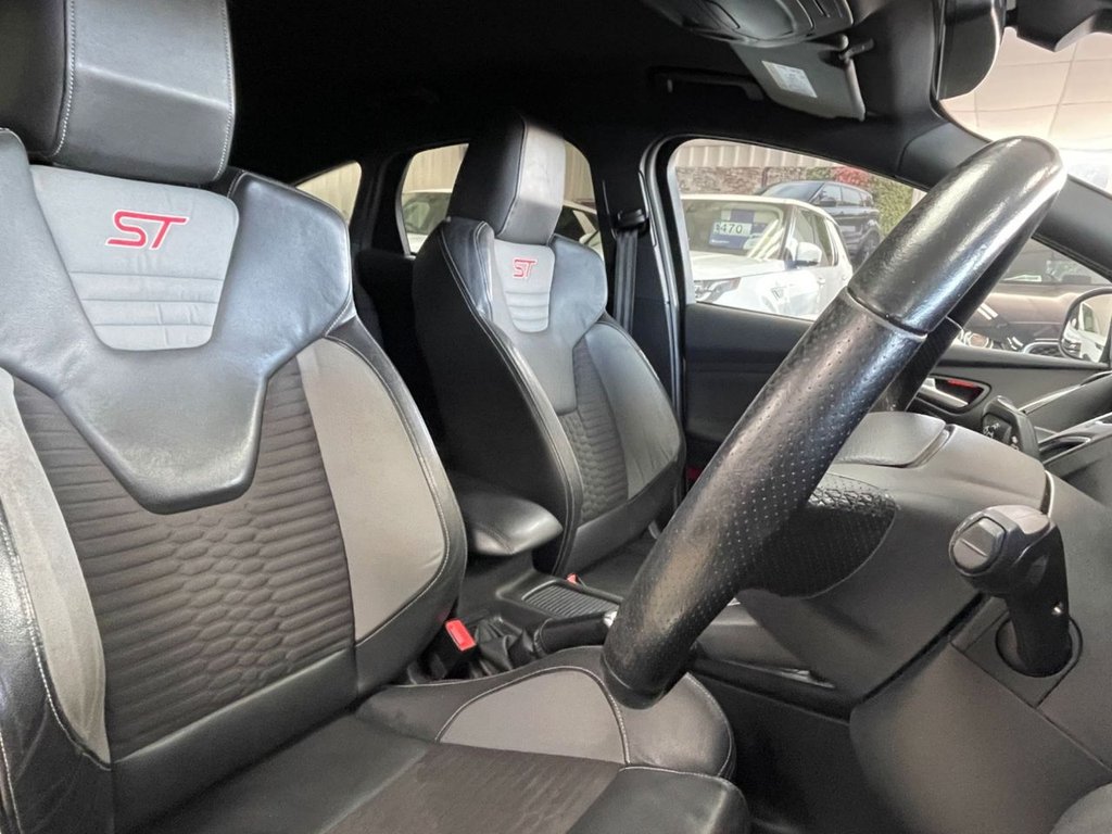 Used Ford Focus 2017 for sale - 76654727: Photo 25