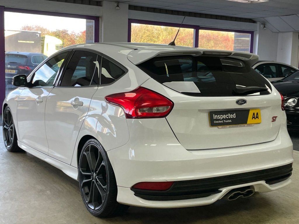 Used Ford Focus 2017 for sale - 76654727: Photo 9