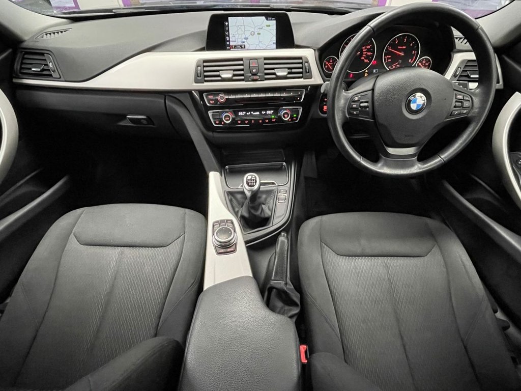 Used BMW 3 Series 2018 for sale - 77007032: Photo 2