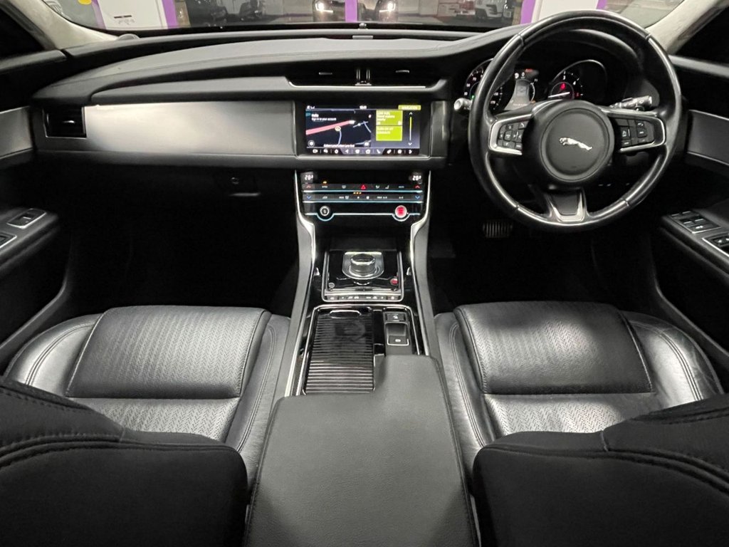 Used Jaguar XF 2019 for sale - 77319653: Photo 2