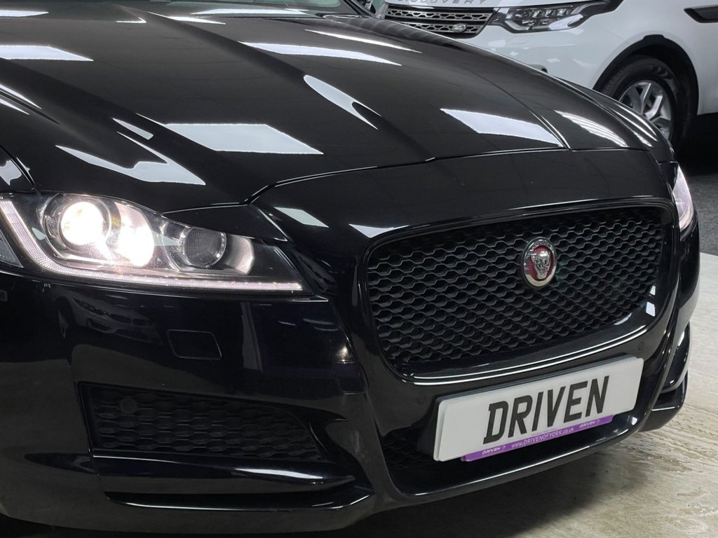 Used Jaguar XF 2019 for sale - 77319653: Photo 4