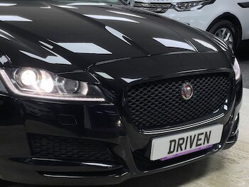 Used Jaguar XF 2019 for sale - 77319653: Photo