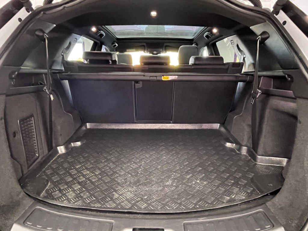 Used Land Rover Discovery Sport 2019 for sale - 76367428: Photo 14