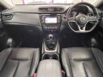 Used Nissan X-Trail 2020 for sale - 76080362: Photo 2