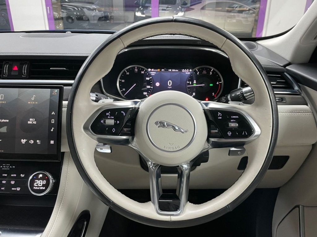 Used Jaguar F-Pace 2021 for sale - 77121435: Photo 36