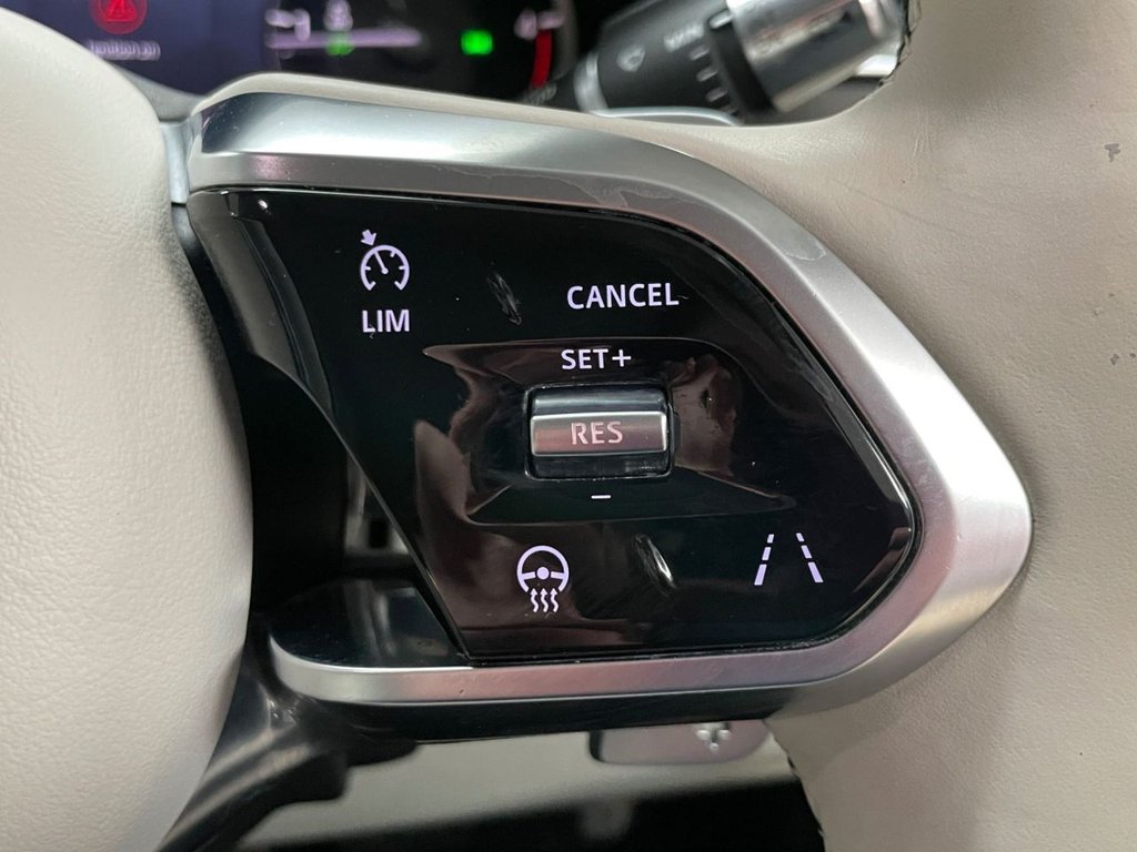 Used Jaguar F-Pace 2021 for sale - 77121435: Photo 38