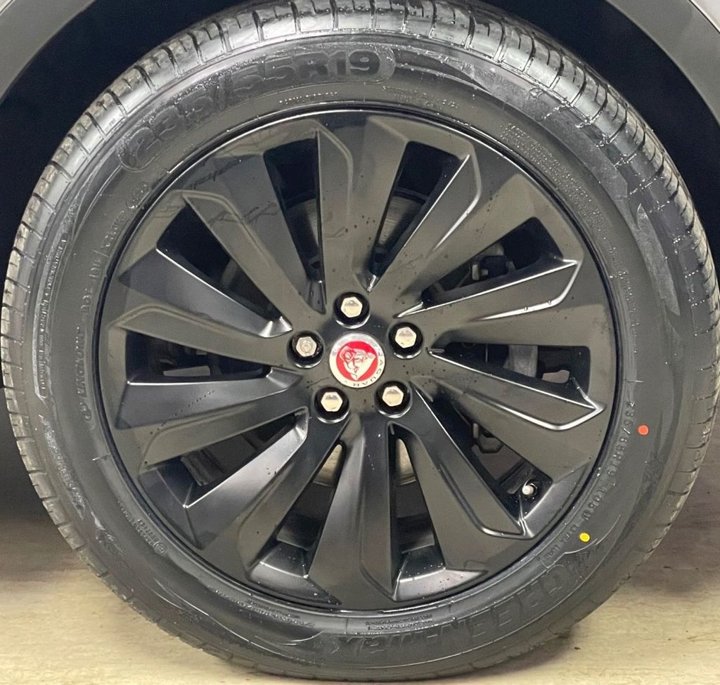 Used Jaguar E-Pace 2019 for sale - 77072369: Photo 15