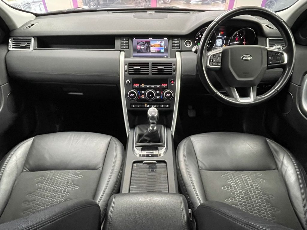 Used Land Rover Discovery Sport 2019 for sale - 77463456: Photo 2