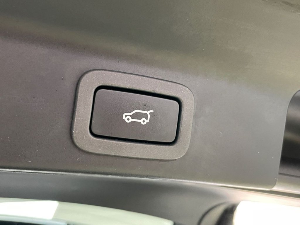 Used Jaguar F-Pace 2018 for sale - 77748218: Photo 19