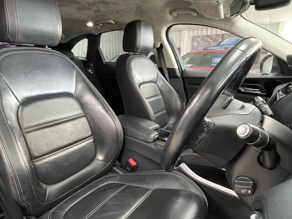 Used Jaguar F-Pace 2018 for sale - 77748218: Photo 26