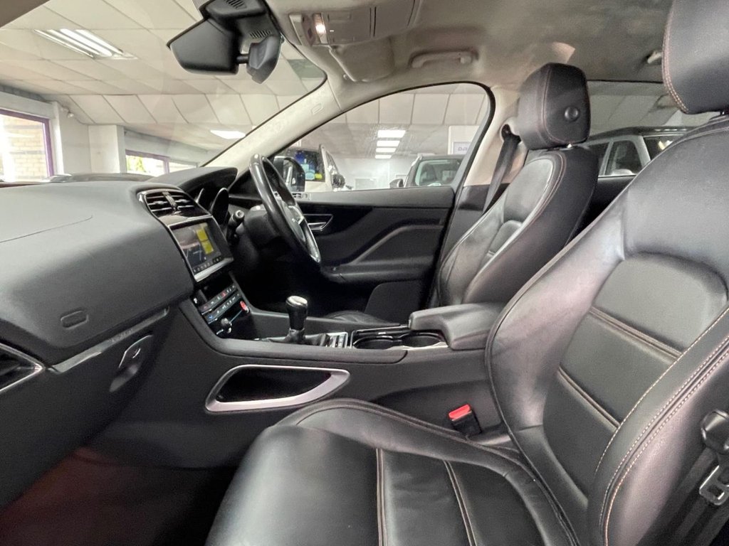 Used Jaguar F-Pace 2018 for sale - 77748218: Photo 32