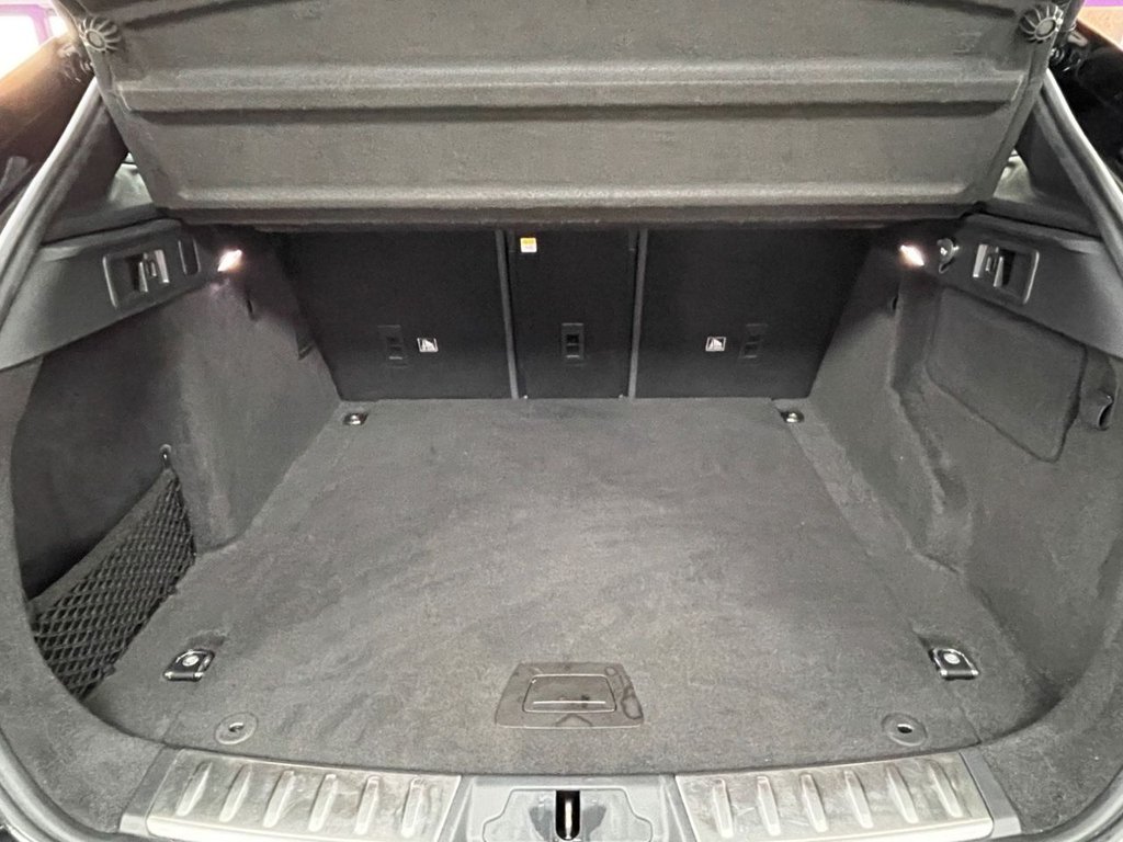 Used Jaguar F-Pace 2019 for sale - 77520616: Photo 14