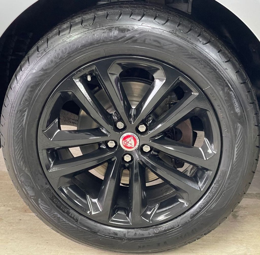 Used Jaguar F-Pace 2019 for sale - 77780357: Photo 17