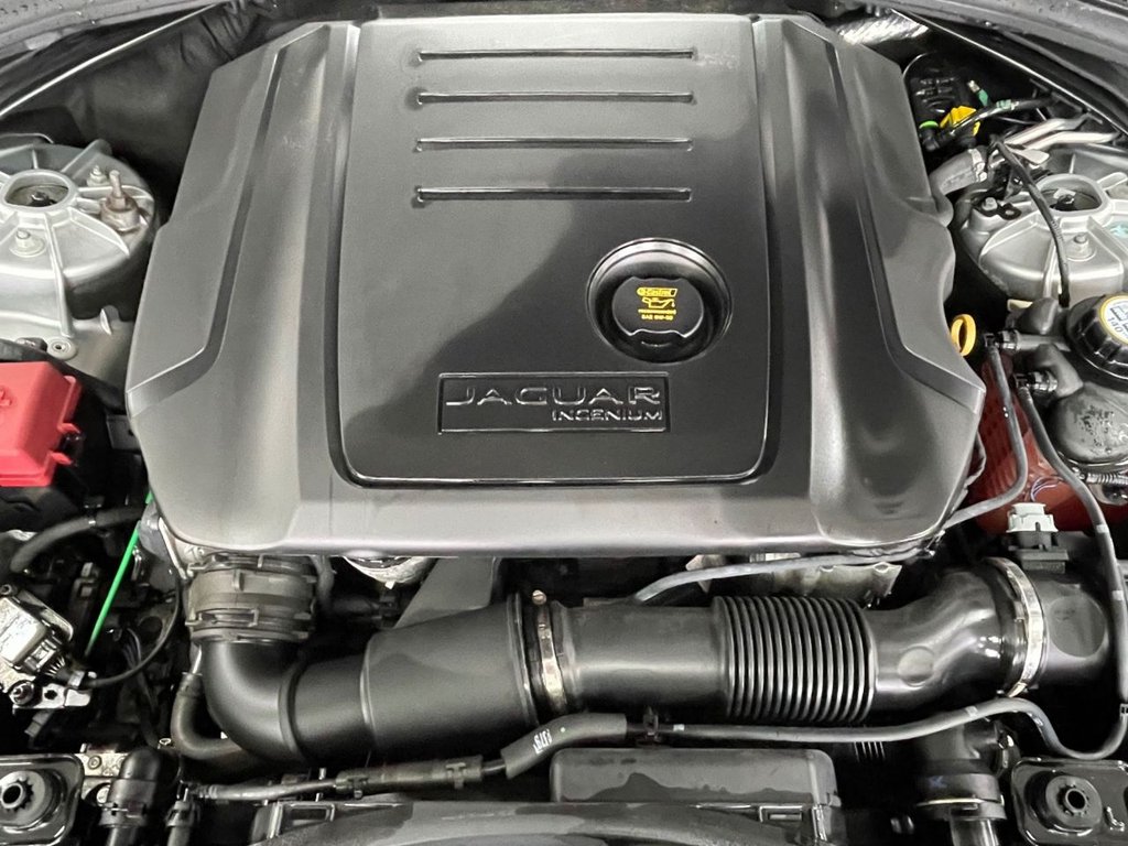 Used Jaguar F-Pace 2019 for sale - 77780357: Photo 18