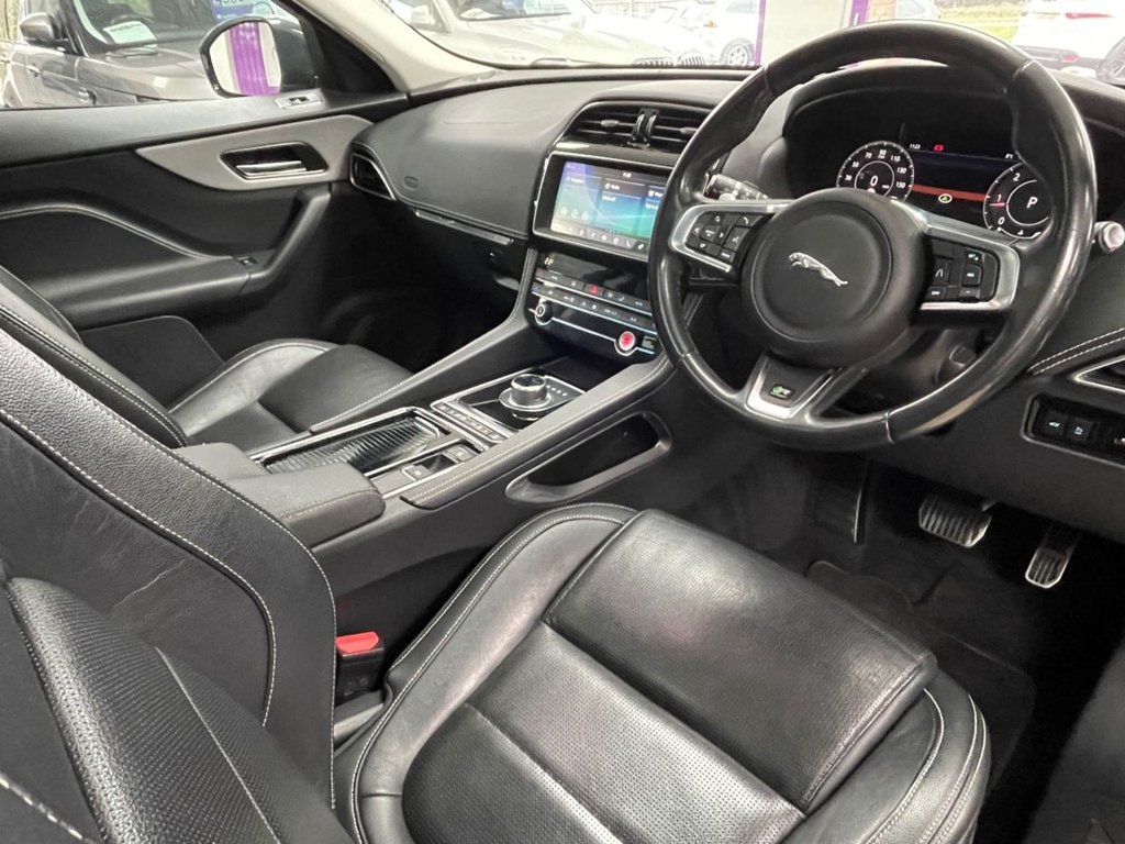 Used Jaguar F-Pace 2019 for sale - 77780357: Photo 25