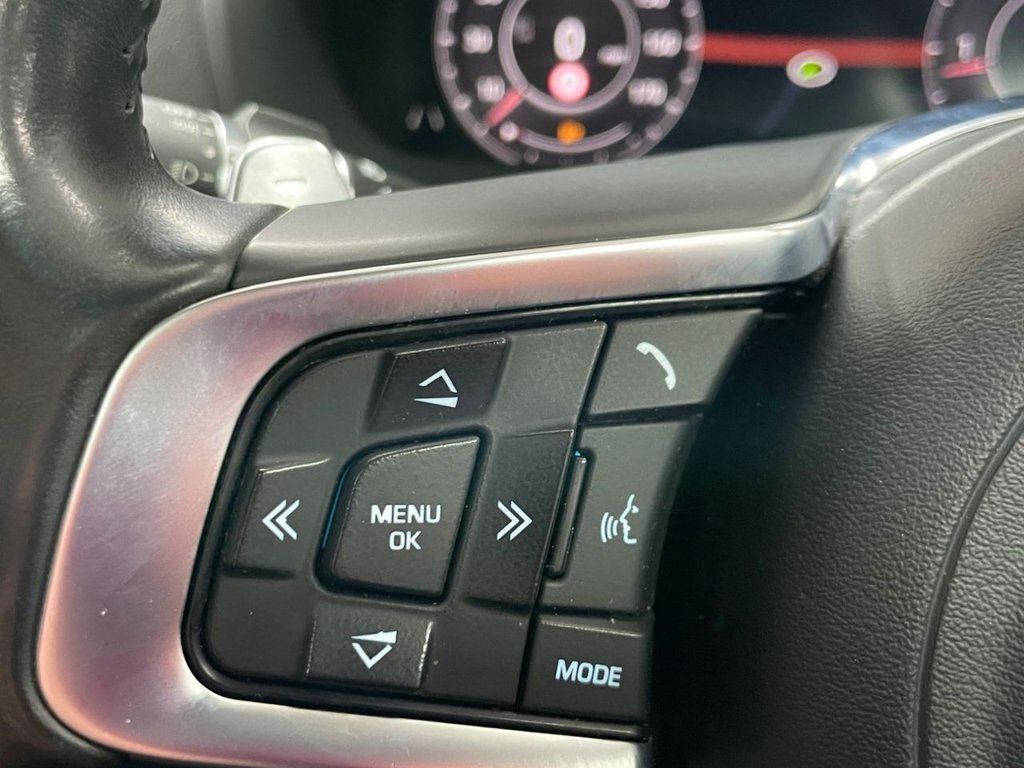 Used Jaguar F-Pace 2019 for sale - 77780357: Photo 38