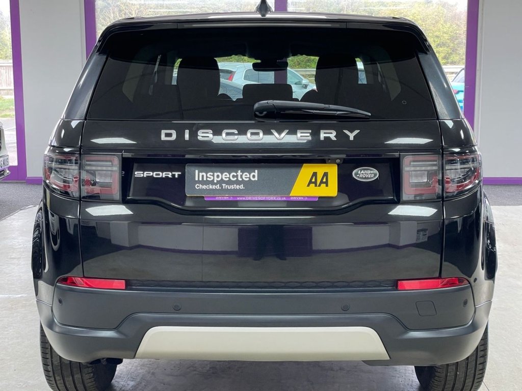 Used Land Rover Discovery Sport 2020 for sale - 76202529: Photo 10