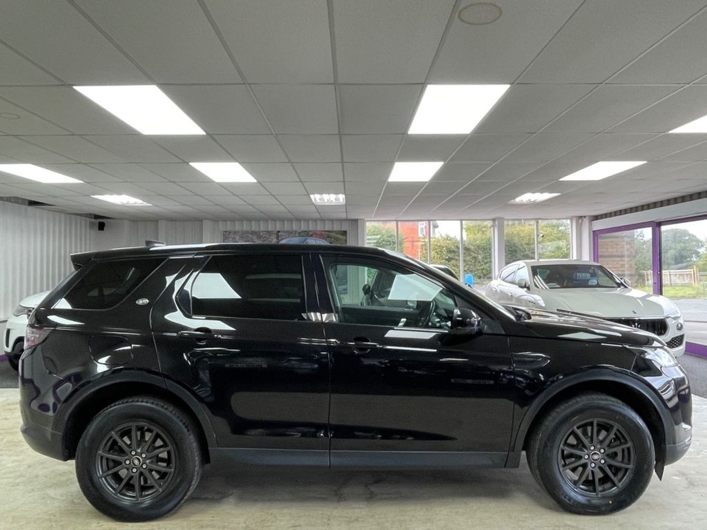 Used Land Rover Discovery Sport 2020 for sale - 76202529: Photo 12