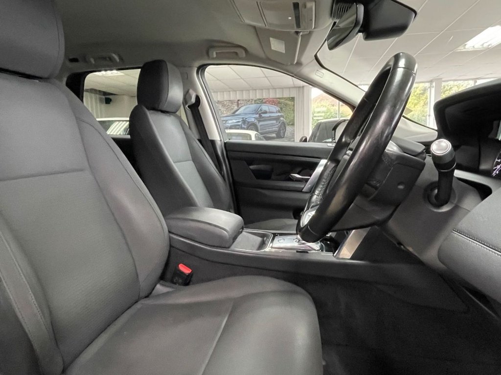 Used Land Rover Discovery Sport 2020 for sale - 76202529: Photo 25