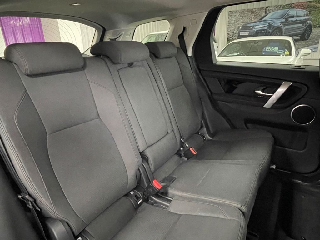 Used Land Rover Discovery Sport 2020 for sale - 76202529: Photo 27