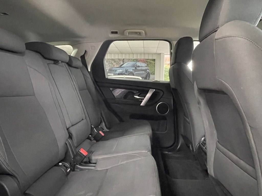 Used Land Rover Discovery Sport 2020 for sale - 76202529: Photo 28