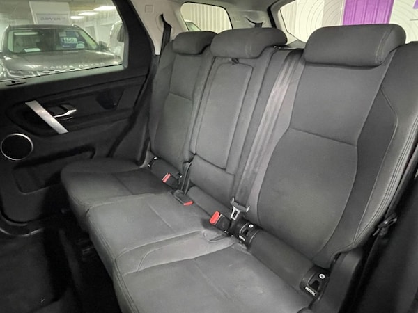 Used Land Rover Discovery Sport 2023 for sale - 76202529: Photo 29
