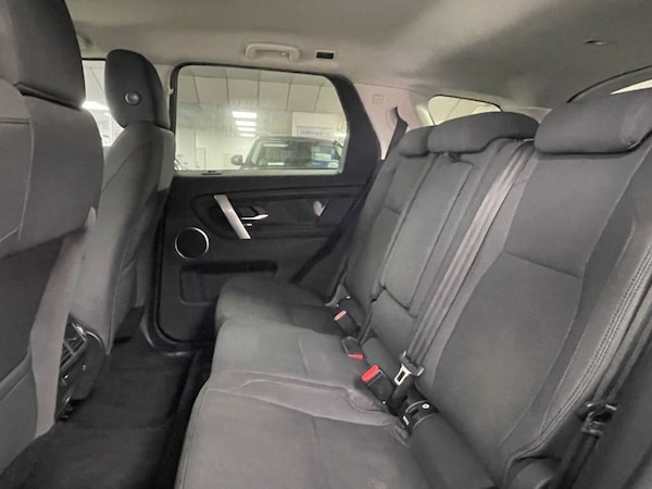 Used Land Rover Discovery Sport 2023 for sale - 76202529: Photo 30