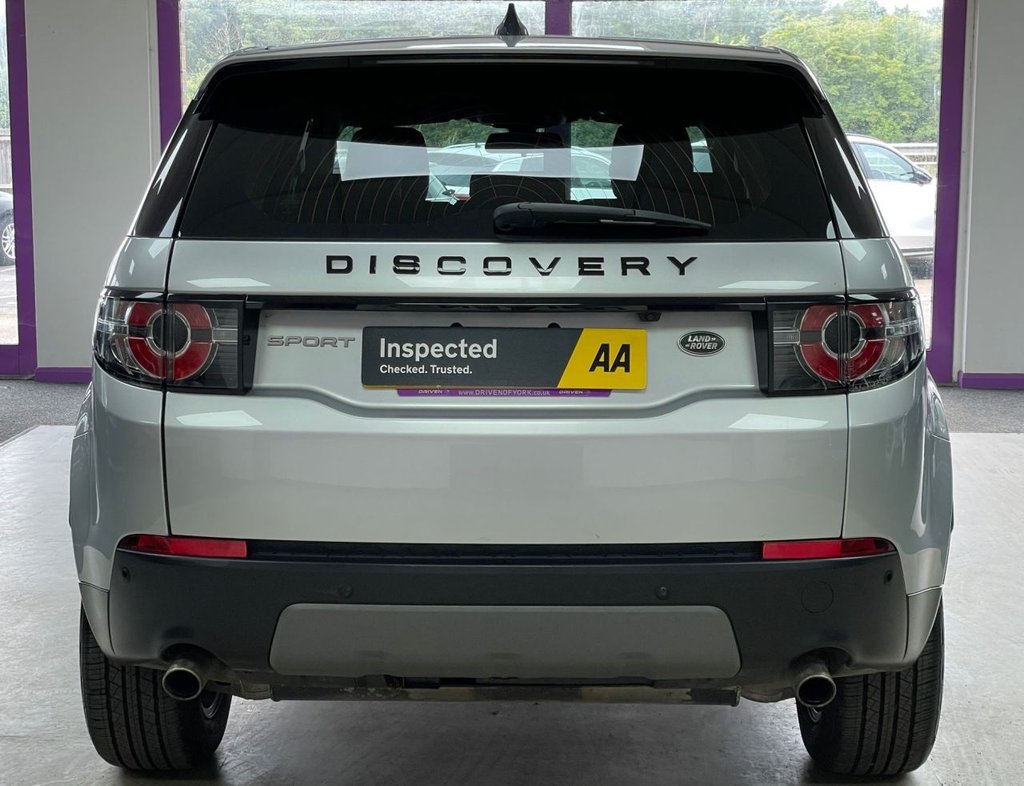 Used Land Rover Discovery Sport 2025 for sale - 76386102: Photo 10