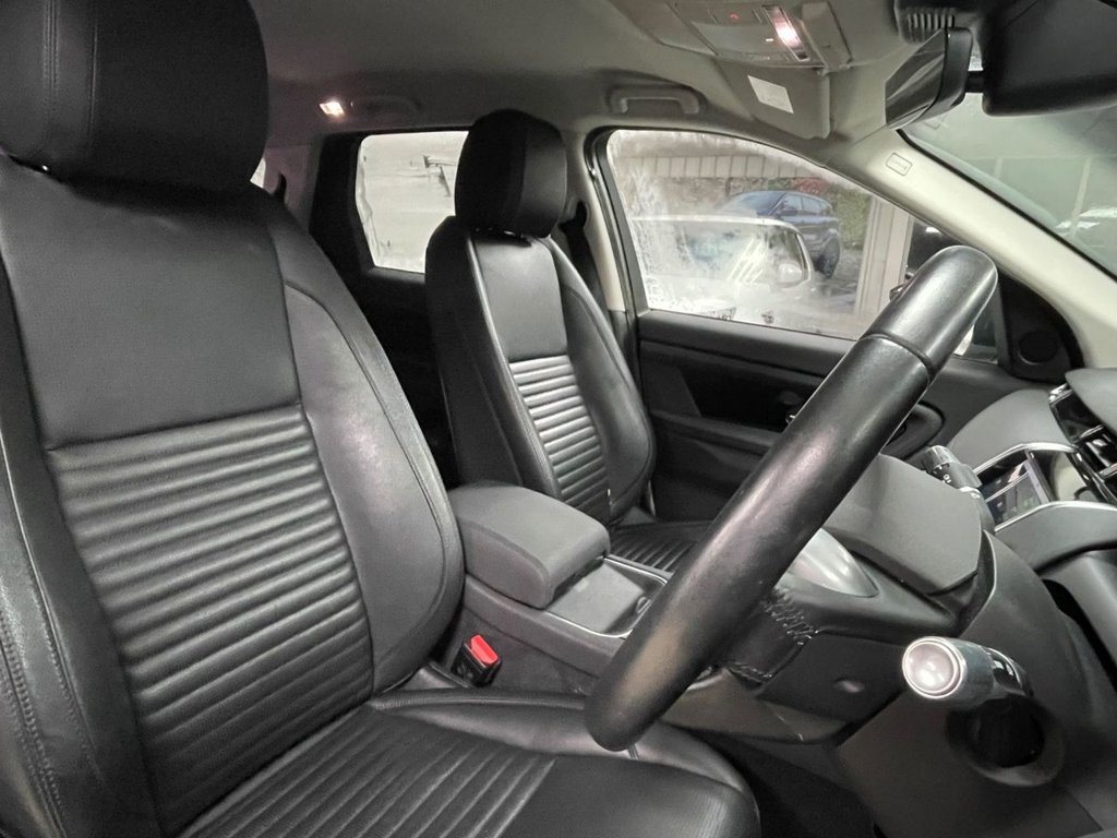 Used Land Rover Discovery Sport 2020 for sale - 76642217: Photo 26