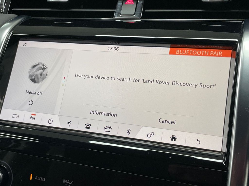 Used Land Rover Discovery Sport 2020 for sale - 76642217: Photo 41