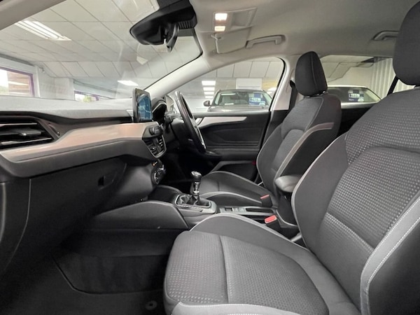 Used Ford Focus 2018 for sale - 76291318: Photo 32