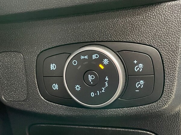 Used Ford Focus 2018 for sale - 76291318: Photo 37