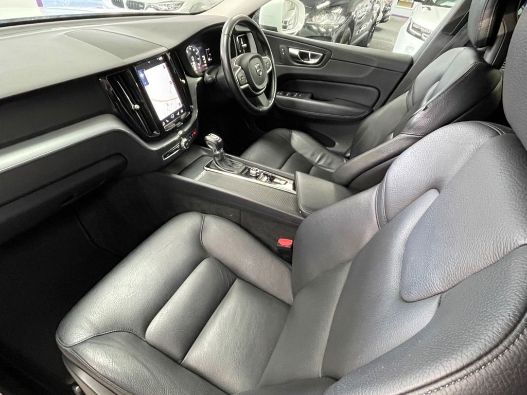 Used Volvo XC60 2018 for sale - 77287677: Photo 32