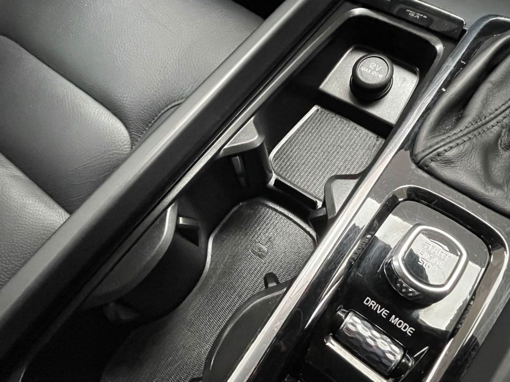 Used Volvo XC60 2018 for sale - 77287677: Photo 49