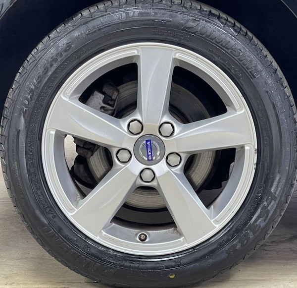 Used Volvo V40 2015 for sale - 76291215: Photo 16