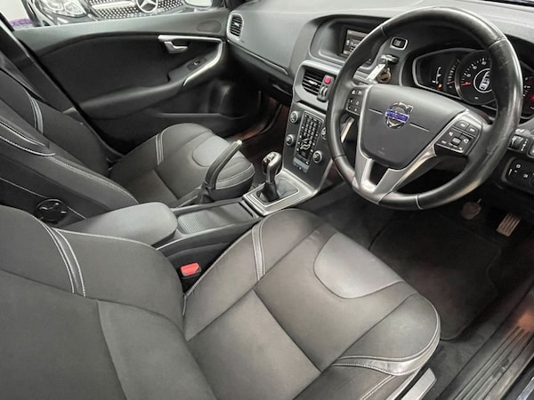 Used Volvo V40 2015 for sale - 76291215: Photo 23