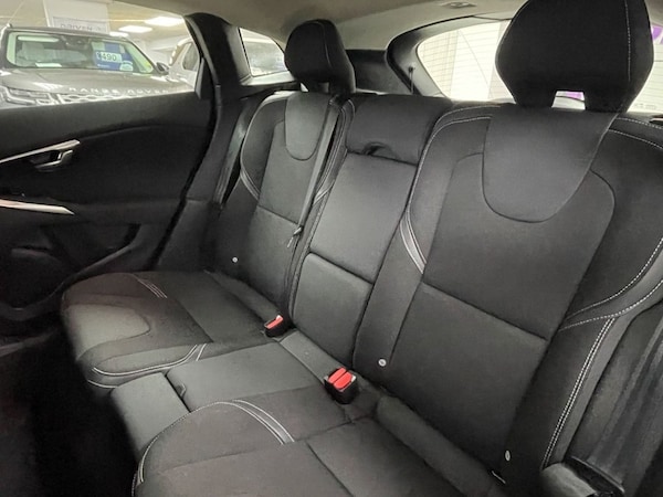 Used Volvo V40 2015 for sale - 76291215: Photo 28