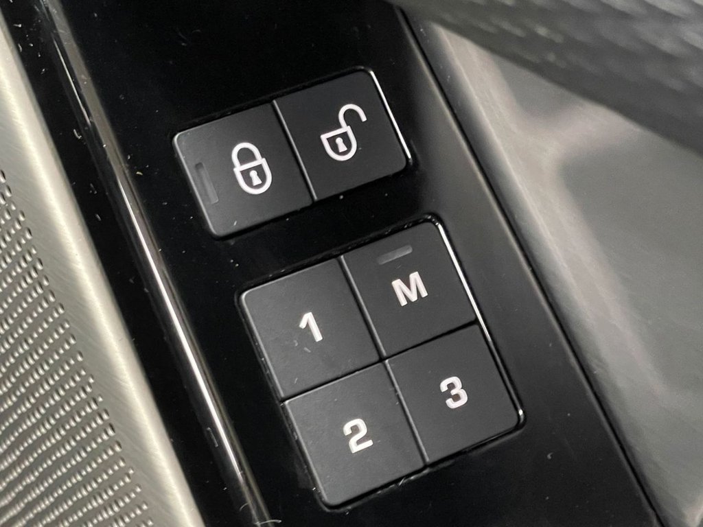 Used Land Rover Range Rover Velar 2020 for sale - 76654453: Photo 25