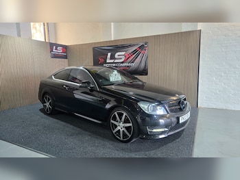 Used Mercedes-Benz C Class 2012 for sale - 78351316: Photo
