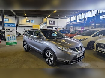Used Nissan Qashqai 2015 for sale - 78856812: Photo