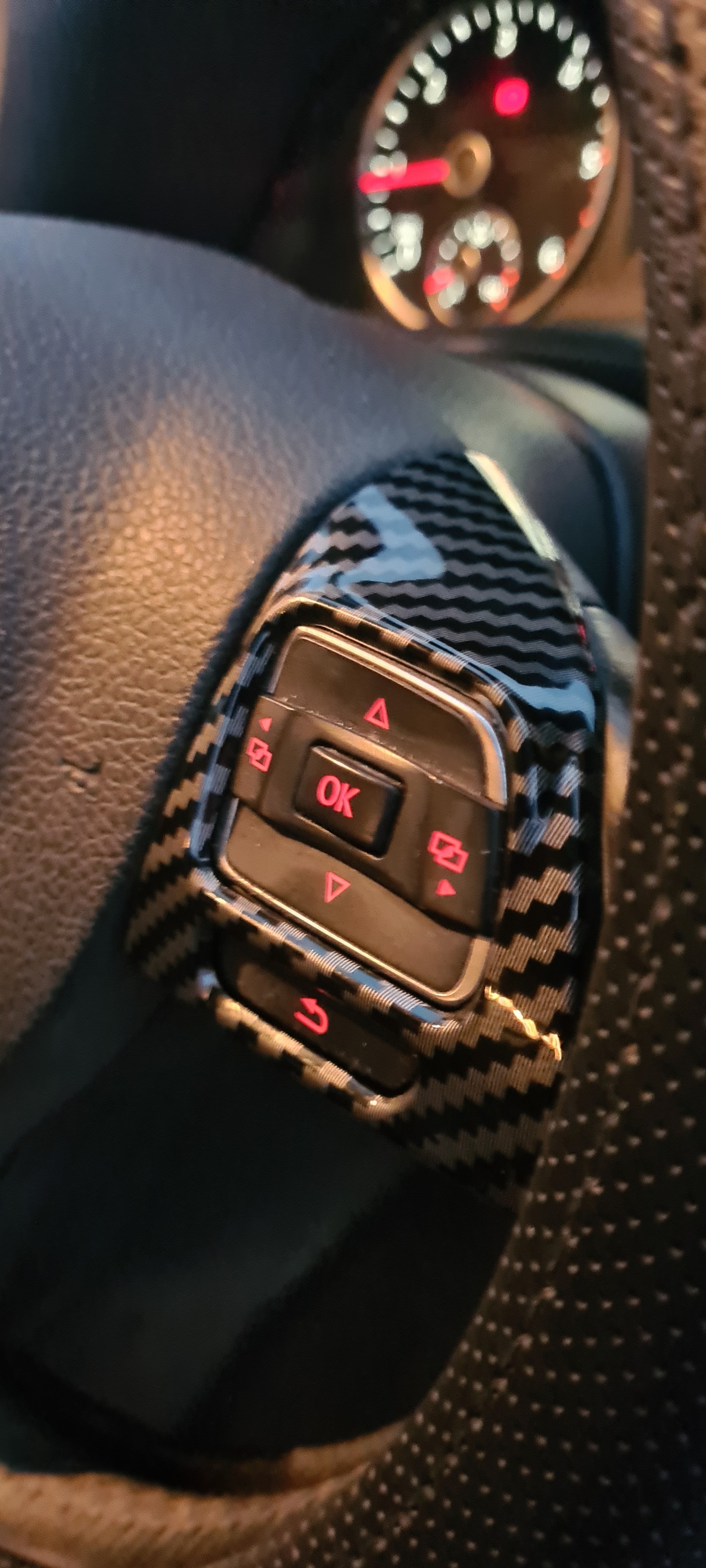 Used Volkswagen Tiguan 2012 for sale - 77289476: Photo 14