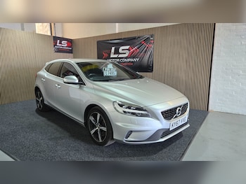 Used Volvo V40 2017 for sale - 78351495: Photo
