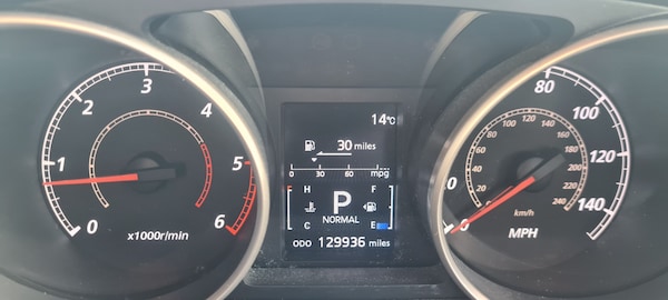 Used Mitsubishi Outlander 2010 for sale - 76263102: Photo 11