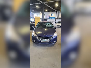 Used Peugeot 208 2012 for sale - 78424050: Photo