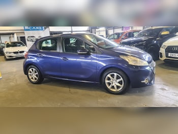 Used Peugeot 208 2012 for sale - 78424050: Photo