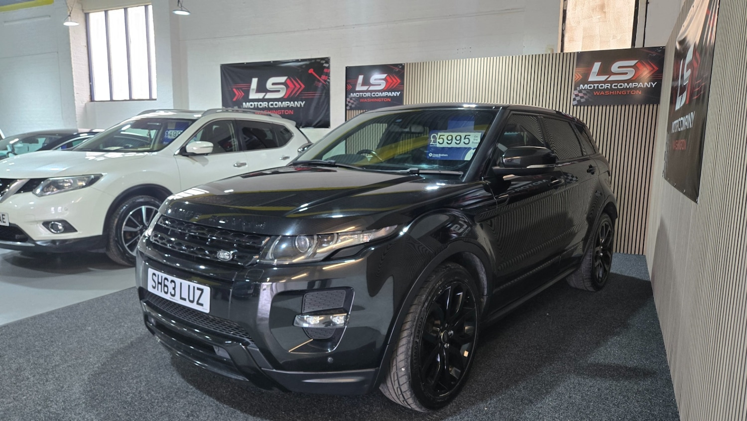 Used Land Rover Range Rover Evoque 2013 for sale - 78025134: Photo 4