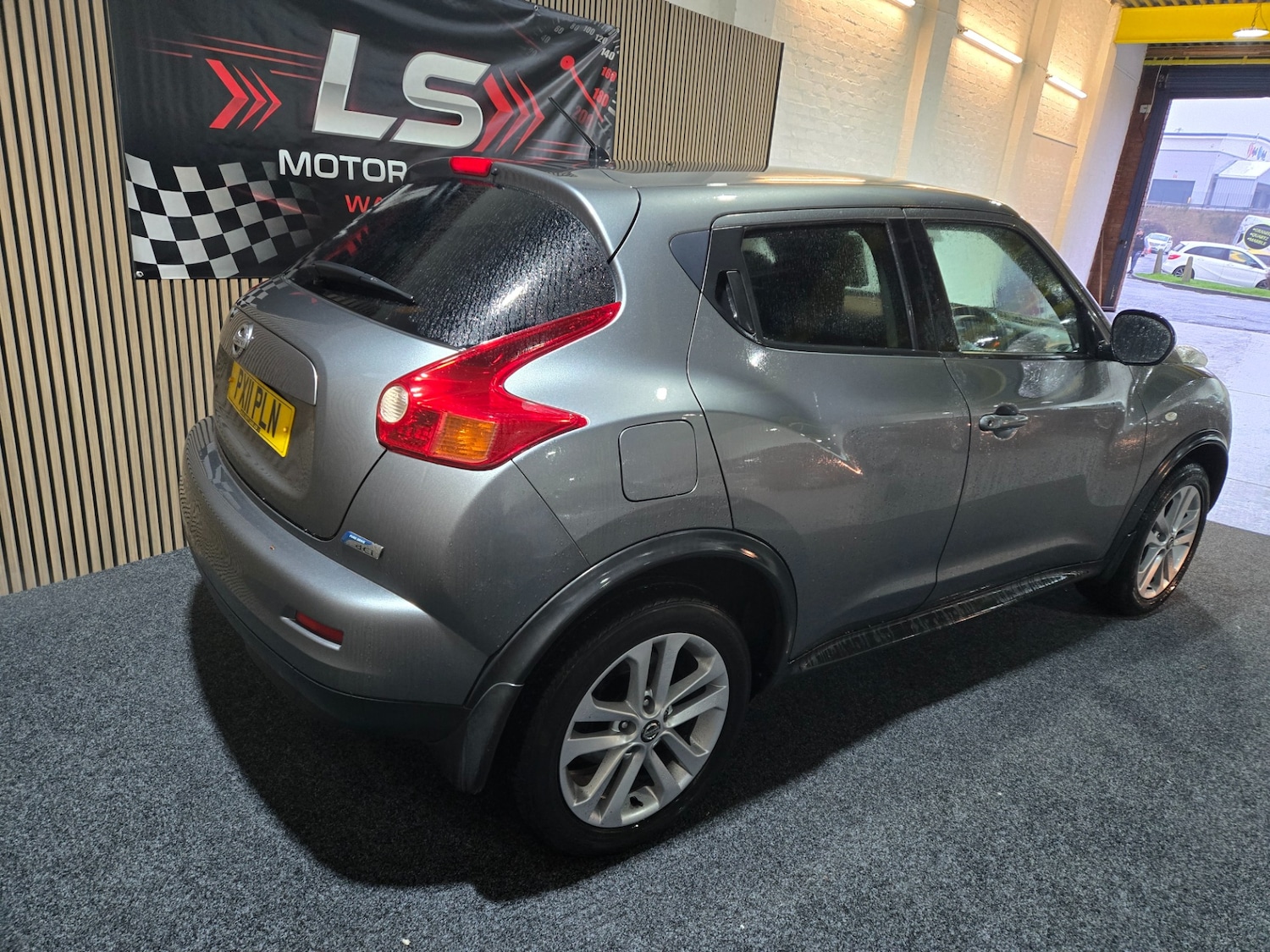 Used Nissan Juke 2011 for sale - 77619578: Photo 7