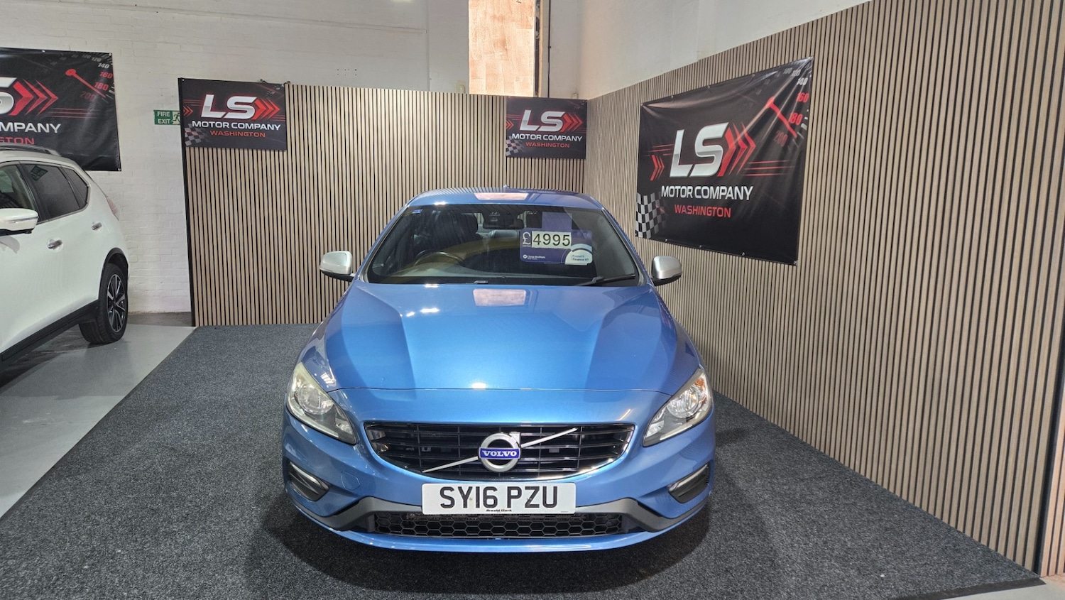 Used Volvo S60 2016 for sale - 78025143: Photo 3