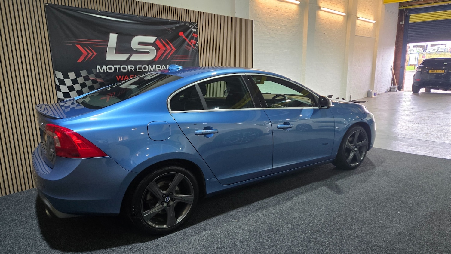 Used Volvo S60 2016 for sale - 78025143: Photo 6